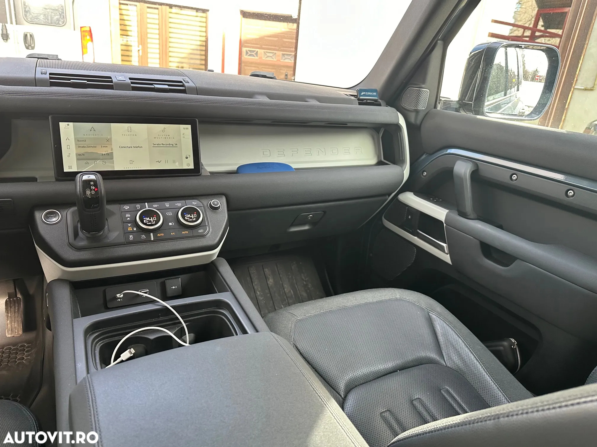 Land Rover Defender 110 3.0P 400 MHEV - 7