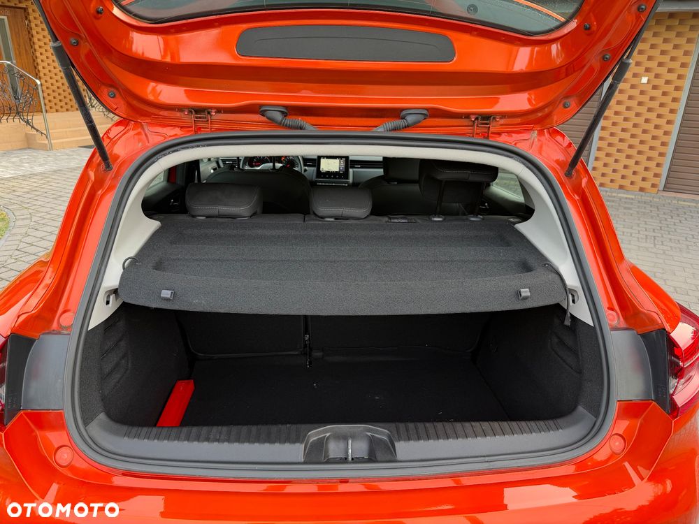 Renault Clio TCe 100 EXPERIENCE - 18
