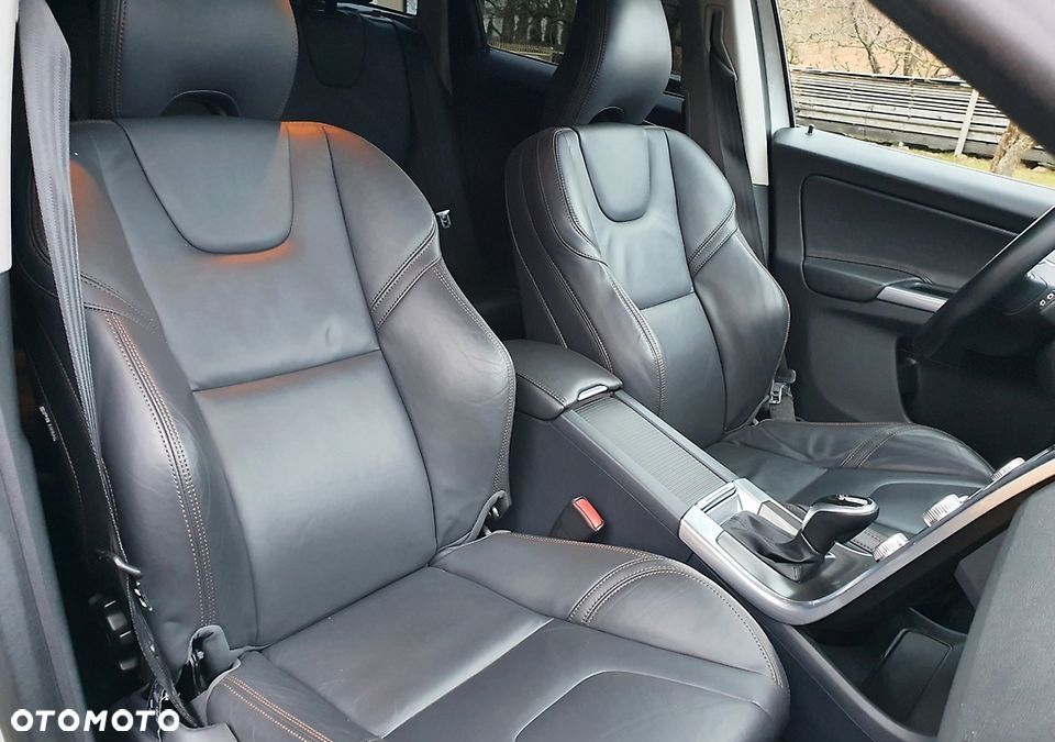 Volvo XC 60 D4 Drive-E Summum - 8