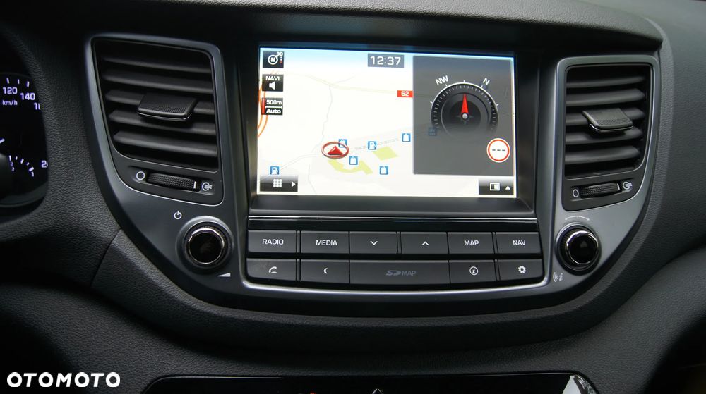 Hyundai Tucson blue 1.6 GDi 2WD Navi - 19