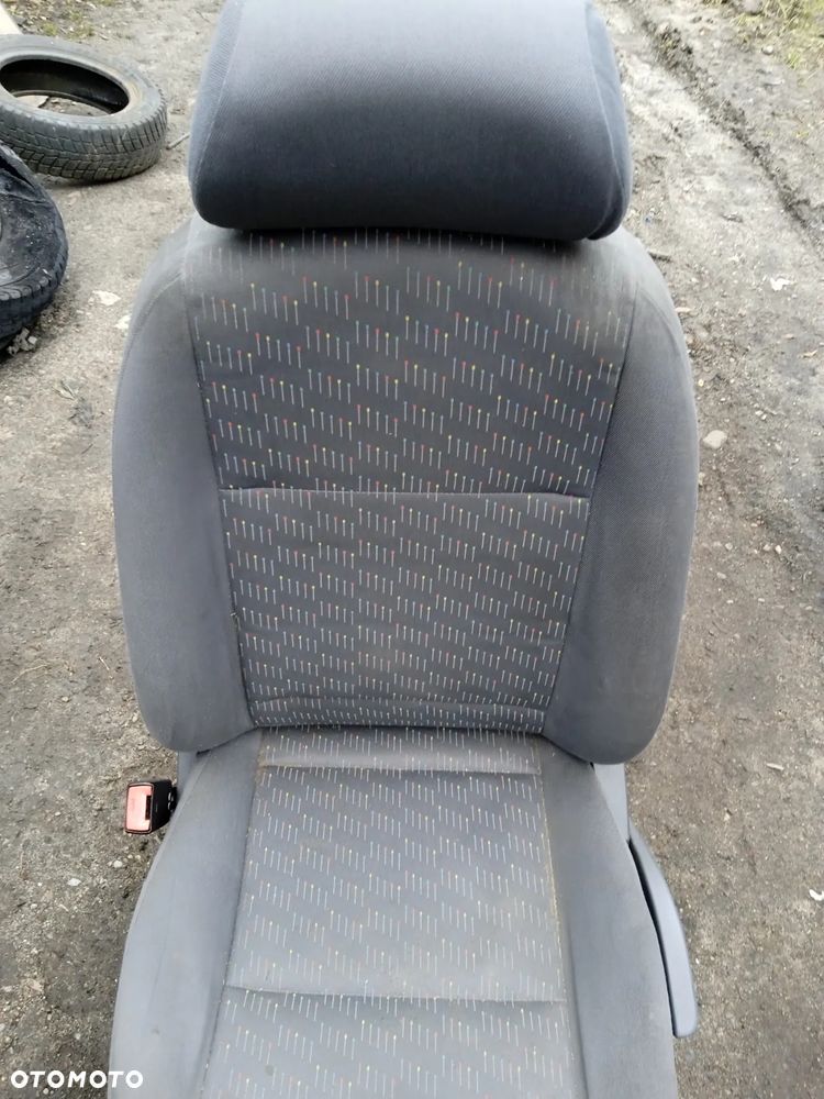 FOTEL KIEROWCY SKODA OCTAVIA I 96-11 - 3