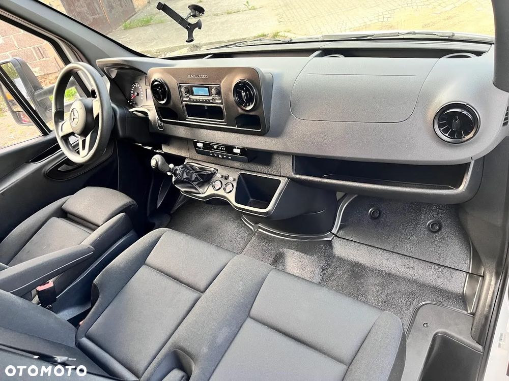 Mercedes-Benz Sprinter 316 - 11