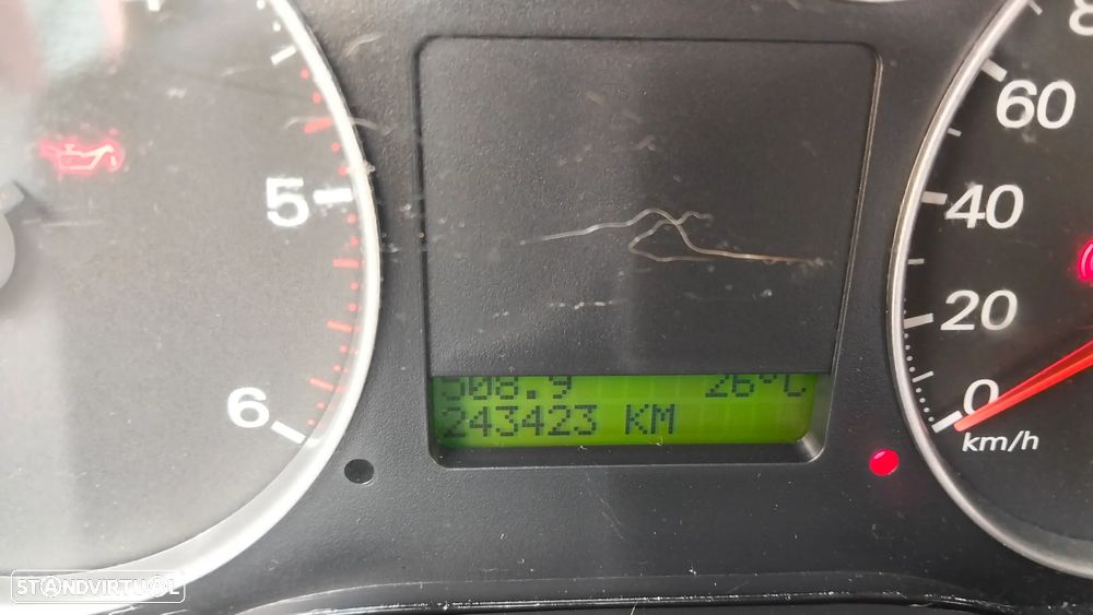 Ford Focus C-Max 1.6 TDCi Ghia - 4