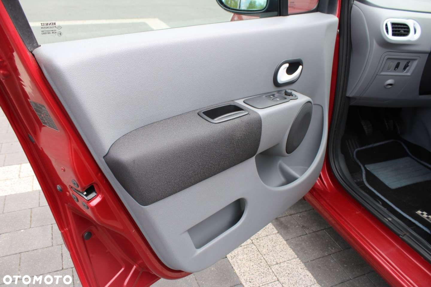 Renault Modus - 26