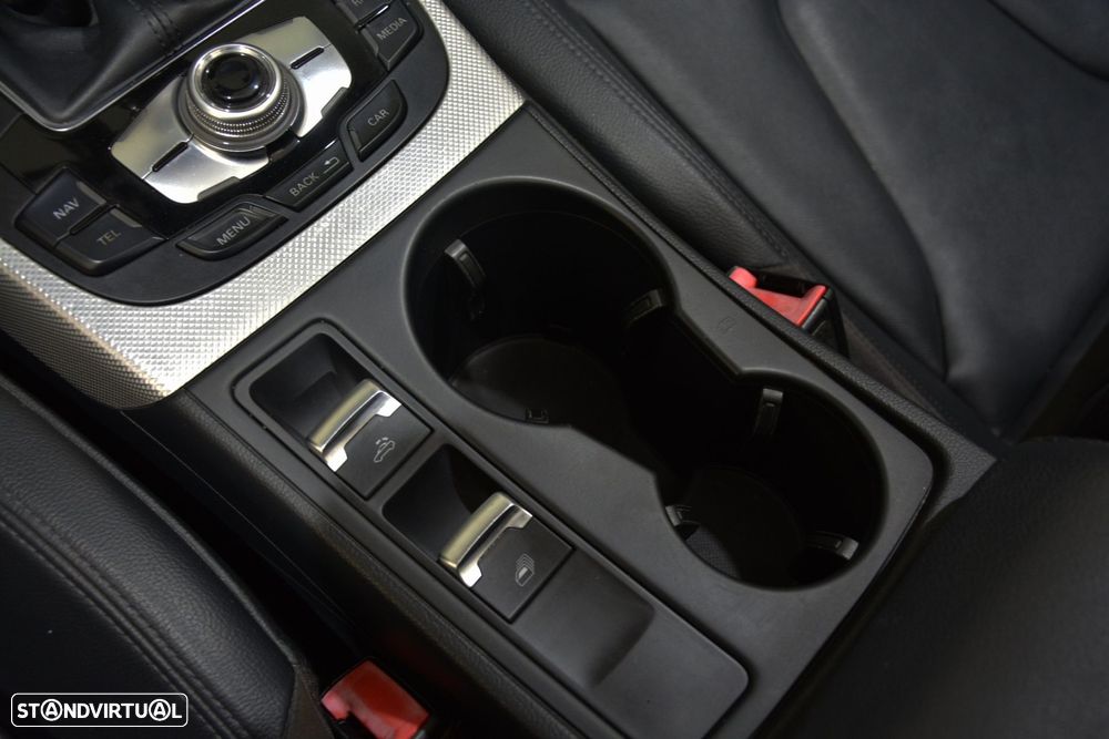 Audi A5 Cabrio 2.0 TDi S-line - 23