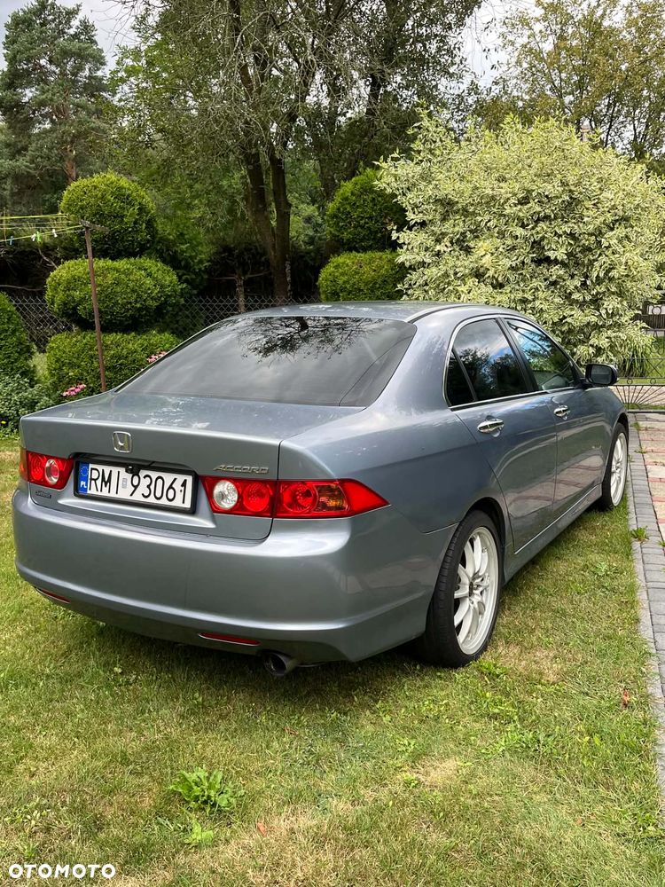 Honda Accord 2.0 Comfort - 4