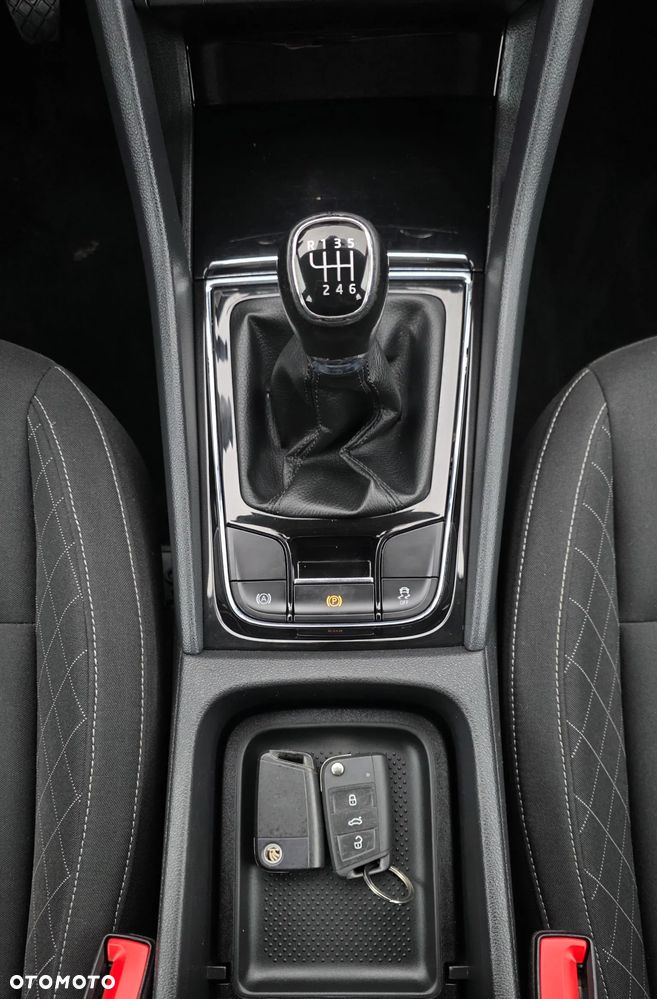 Skoda Karoq 1.0 TSI GPF 4x2 Ambition - 21