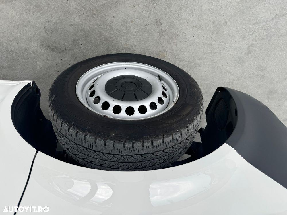 Volkswagen Transporter - 29