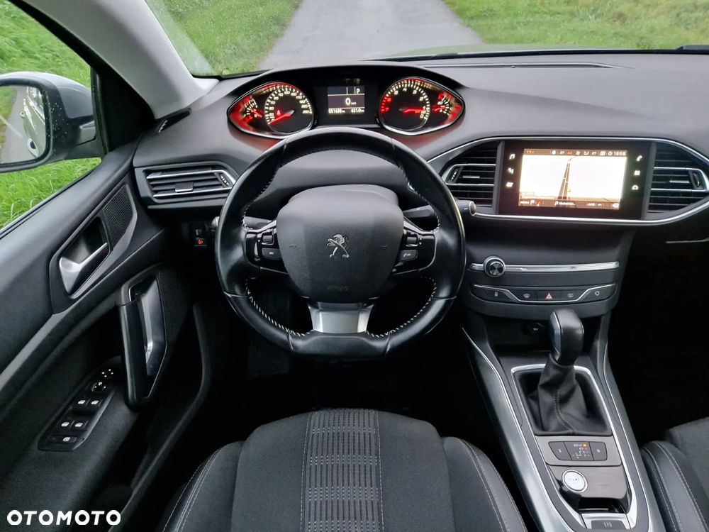 Peugeot 308 - 17