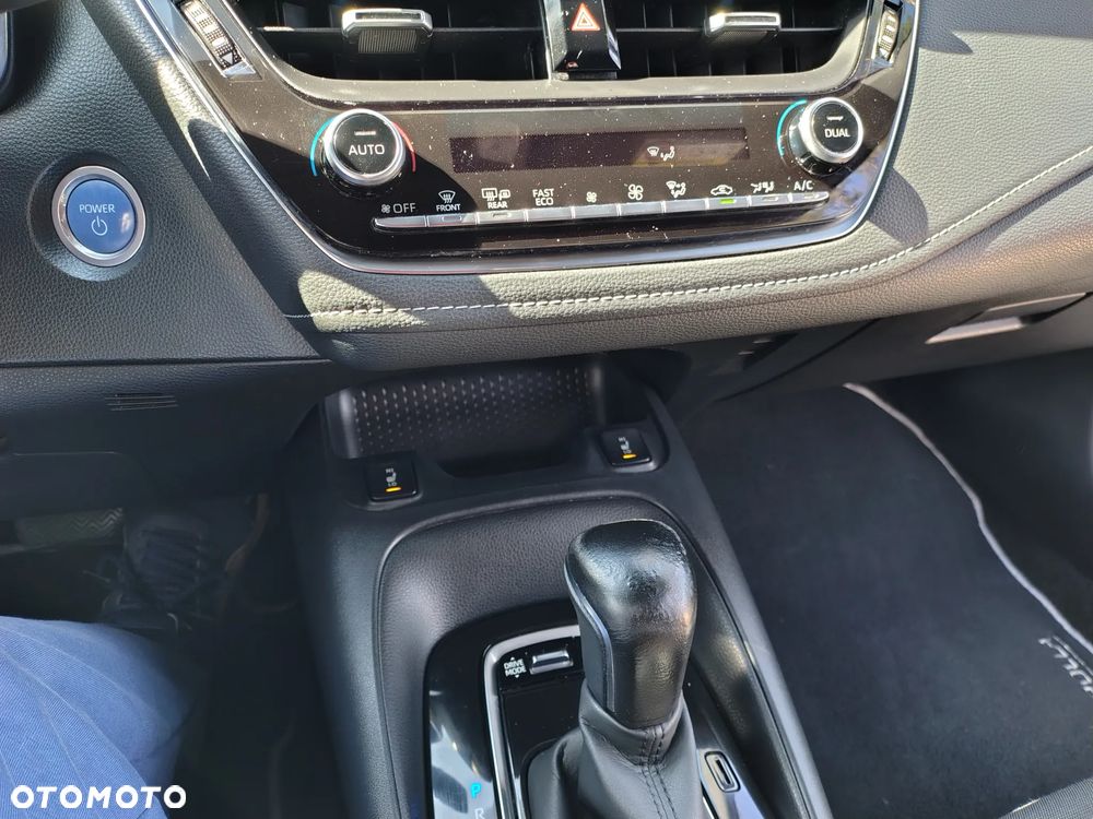 Toyota Corolla 1.8 Hybrid GPF Comfort - 5