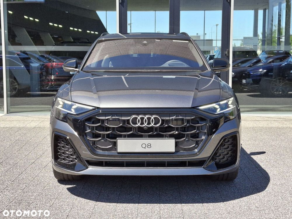 Audi Q8 - 11