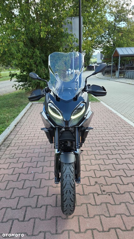 BMW XR - 3