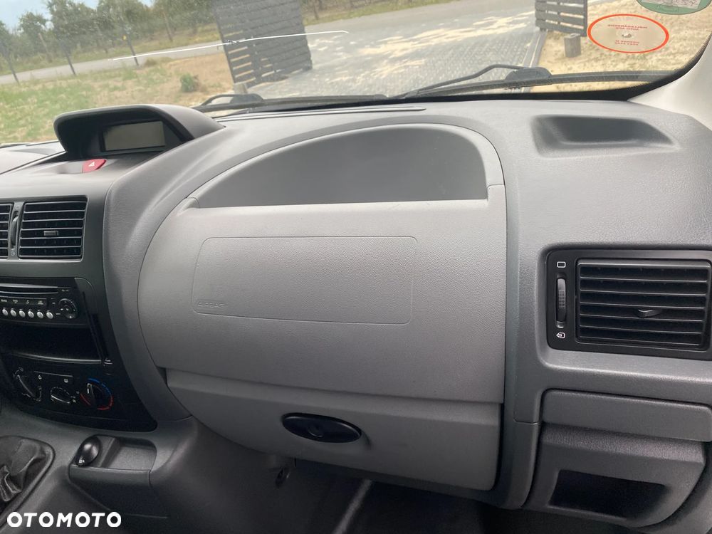 Fiat Scudo Kombi L2H1 Standard cz.oszkl - 21