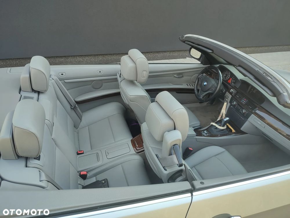 BMW Seria 3 330 Ci Edition Sport - 11