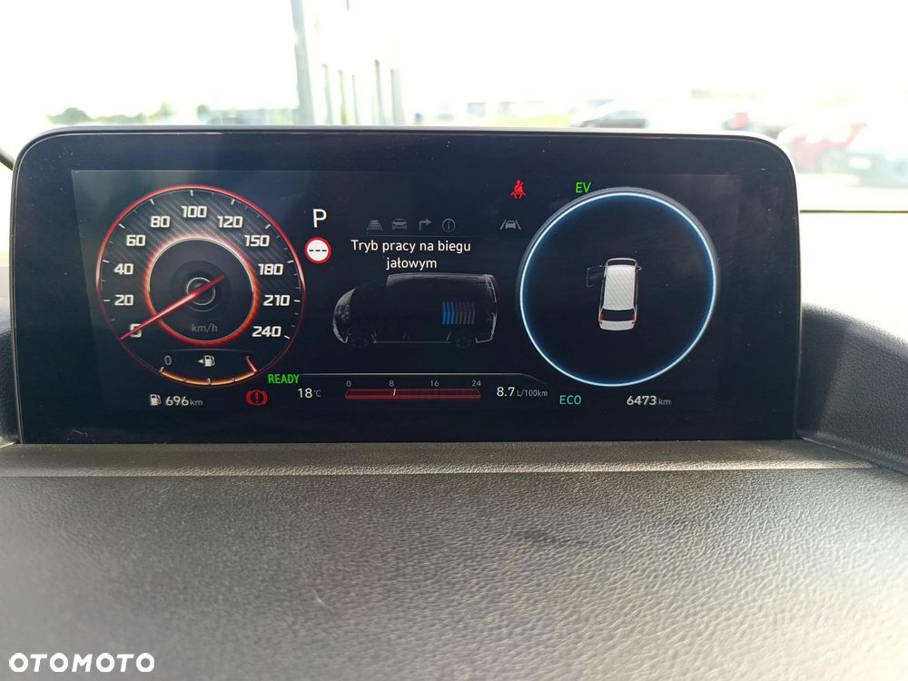 Hyundai Staria 1.6 T-GDI HEV Smart VIP - 13