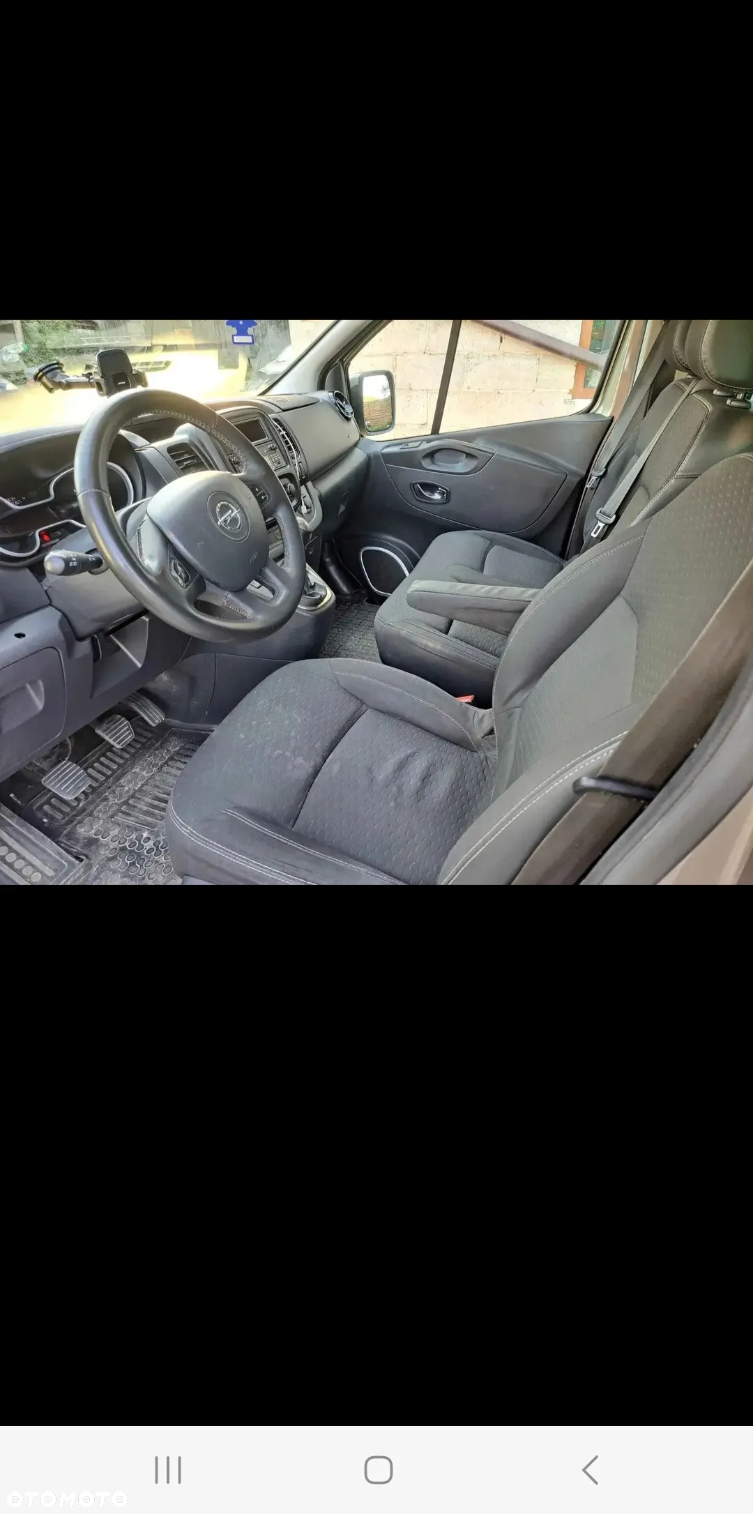 Opel Vivaro L2H1 2,9t Edition - 4