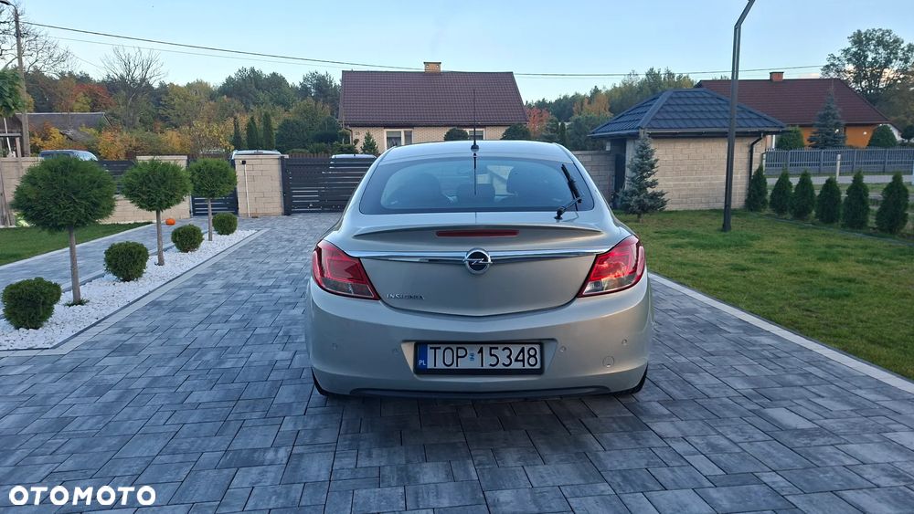 Opel Insignia - 17