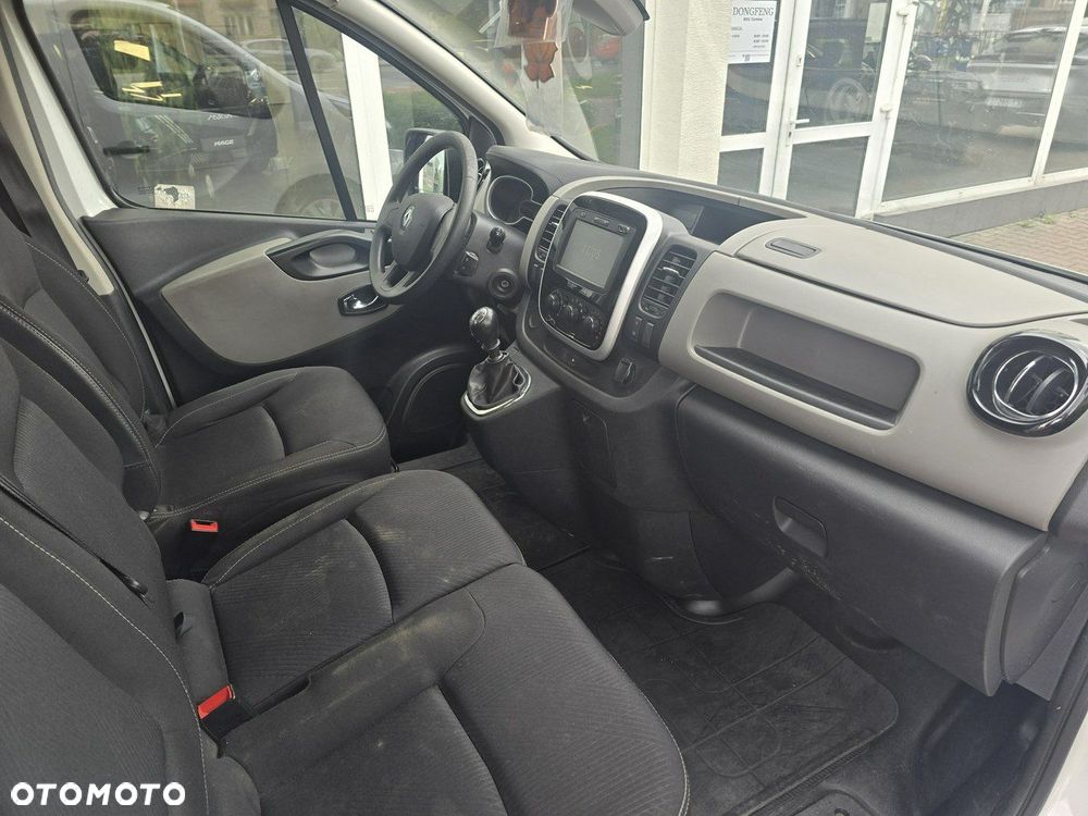 Renault Trafic - 9