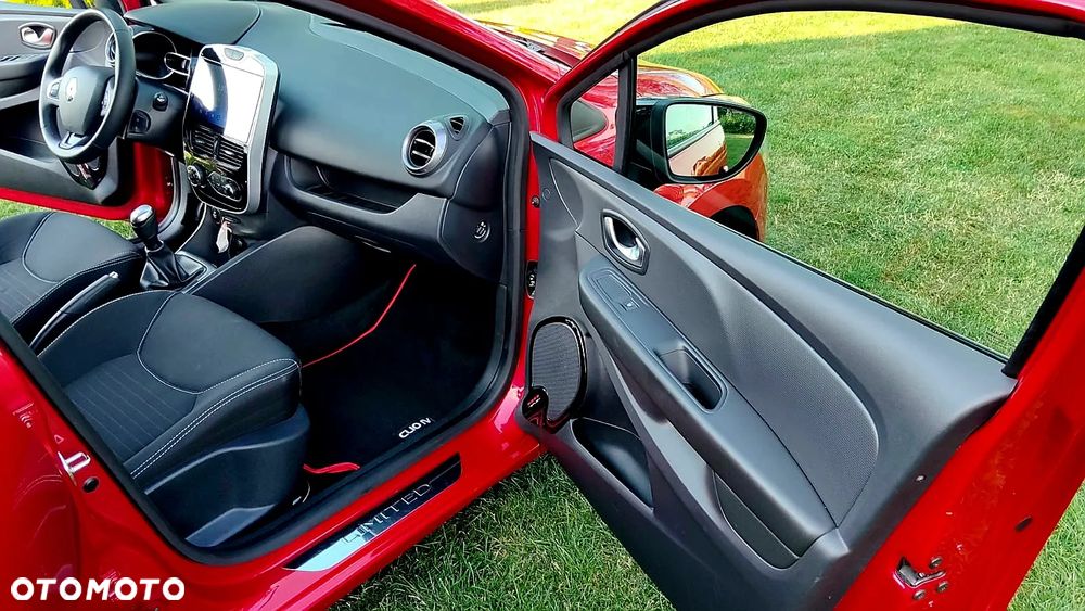 Renault Clio 1.2 16V 75 LIMITED 2018 - 30