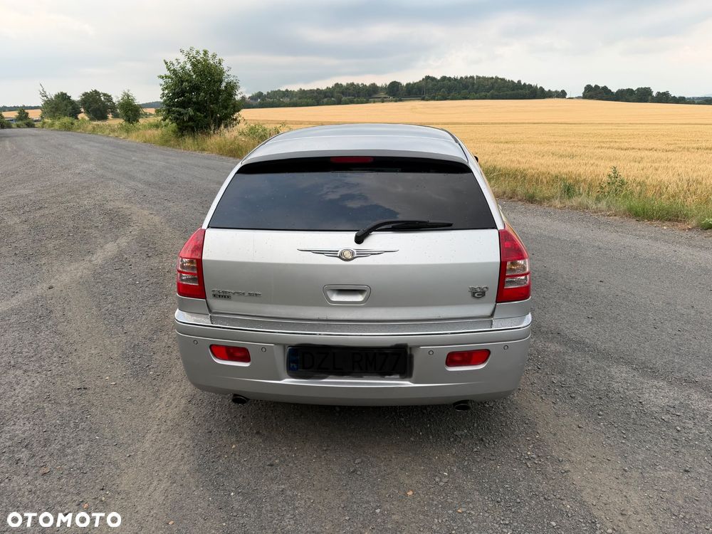 Chrysler 300C - 6