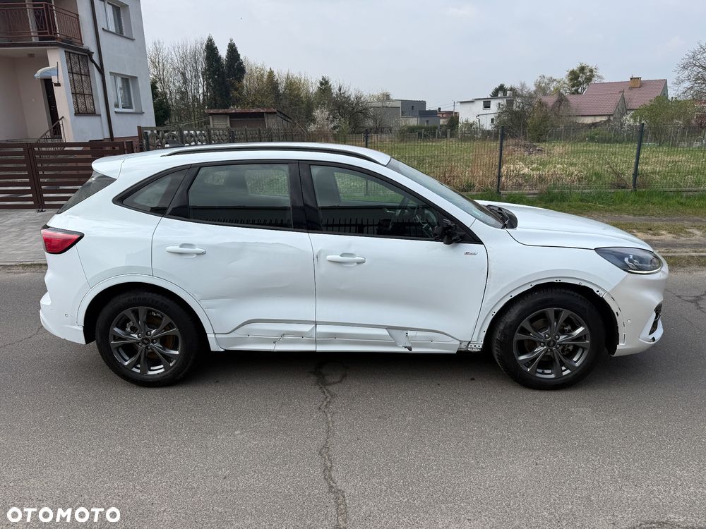 Ford Kuga 2.5 FHEV FWD ST-Line - 5