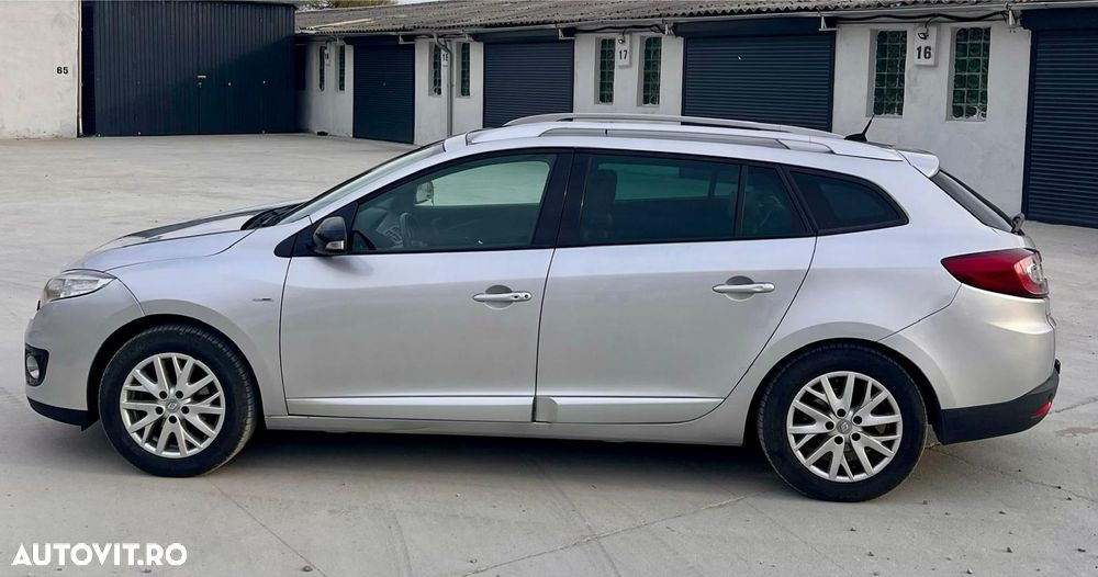 Renault Megane ENERGY dCi 110 Start & Stop Bose Edition - 2