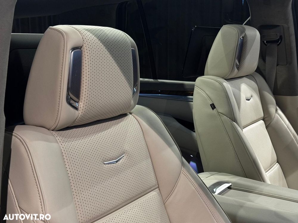 Cadillac Escalade - 37