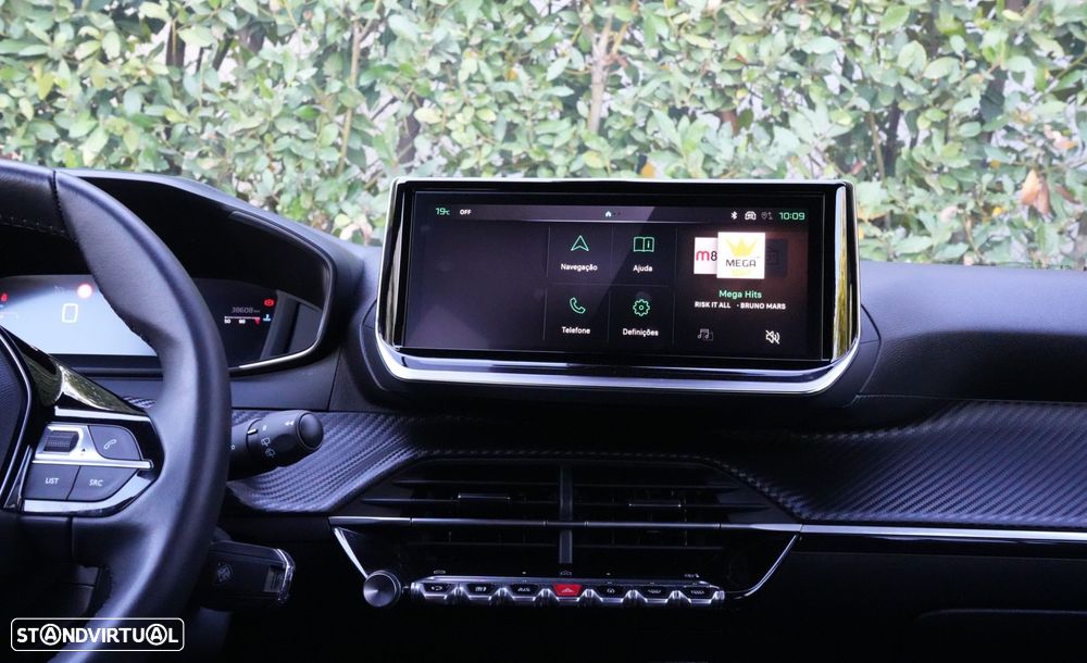 Peugeot 2008 1.2 PureTech Allure Pack - 35
