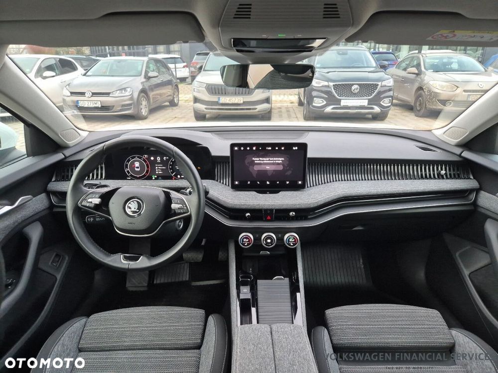 Skoda Superb 2.0 TDI SCR 4x4 Selection DSG - 9