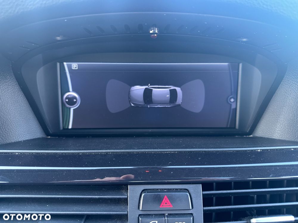 BMW Seria 3 320d xDrive DPF - 22