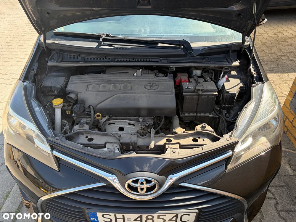 Toyota Yaris 1.33 Premium - 13