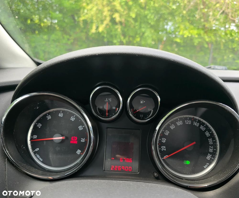 Opel Astra 1.6 Cosmo - 9