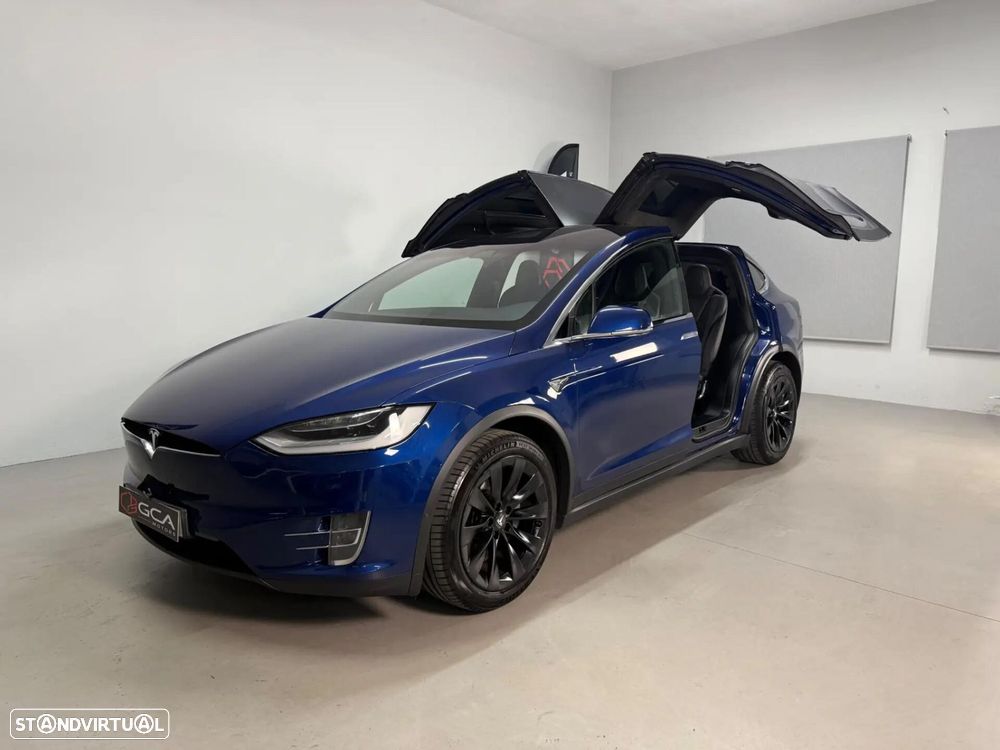 Tesla Model X 100D - 1