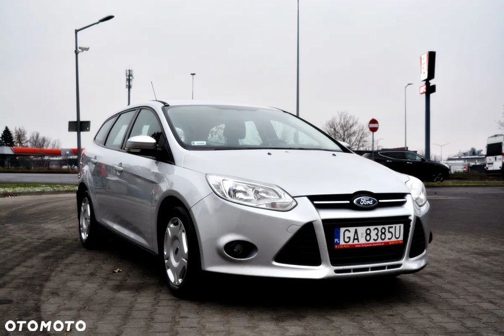 Ford Focus 1.6 TDCi DPF Ambiente - 2