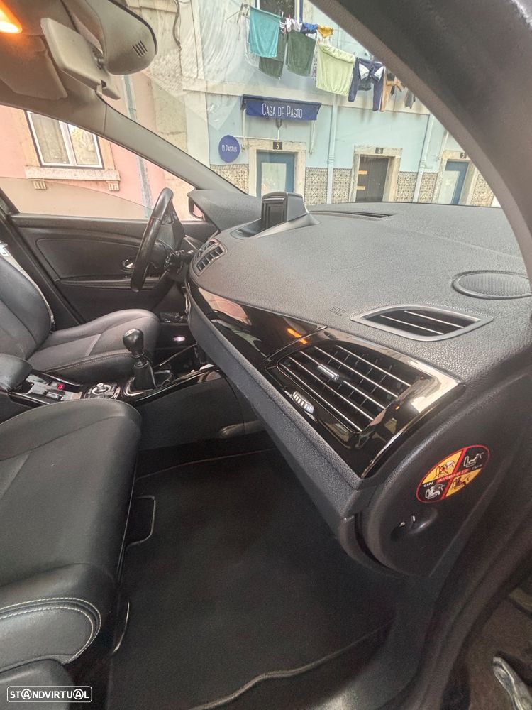 Renault Mégane Sport Tourer 1.5 dCi Bose Edition SS - 11