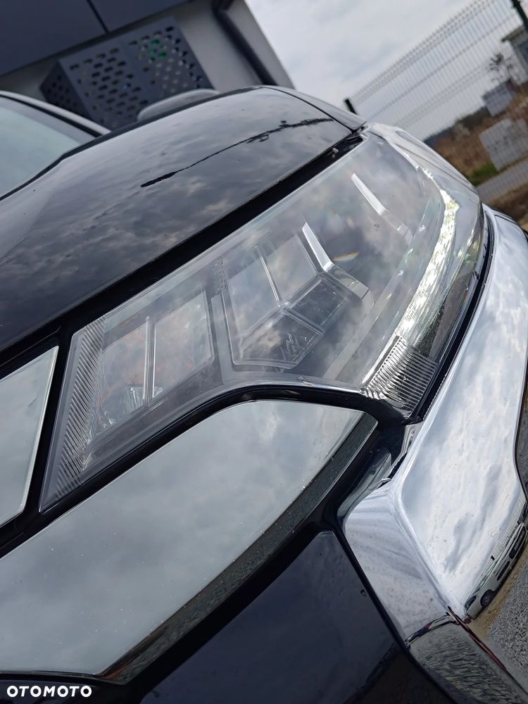 Mitsubishi Outlander - 7