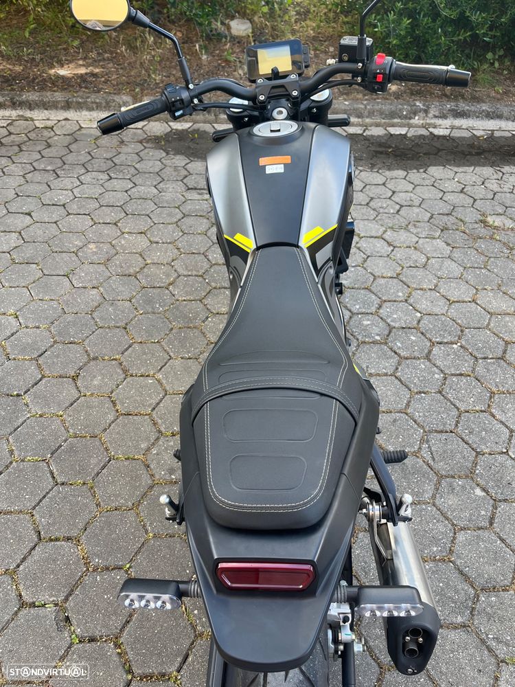 Benelli 250 - 4