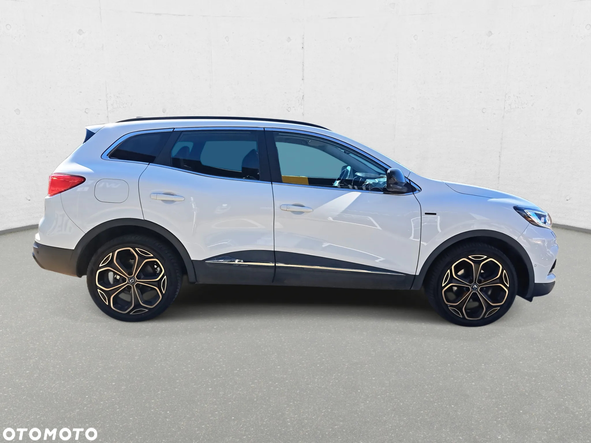 Renault Kadjar 1.3 TCe FAP Black Edition EDC - 4