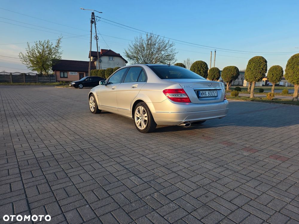 Mercedes-Benz Klasa C 220 CDI 7G-TRONIC Avantgarde Edition - 8