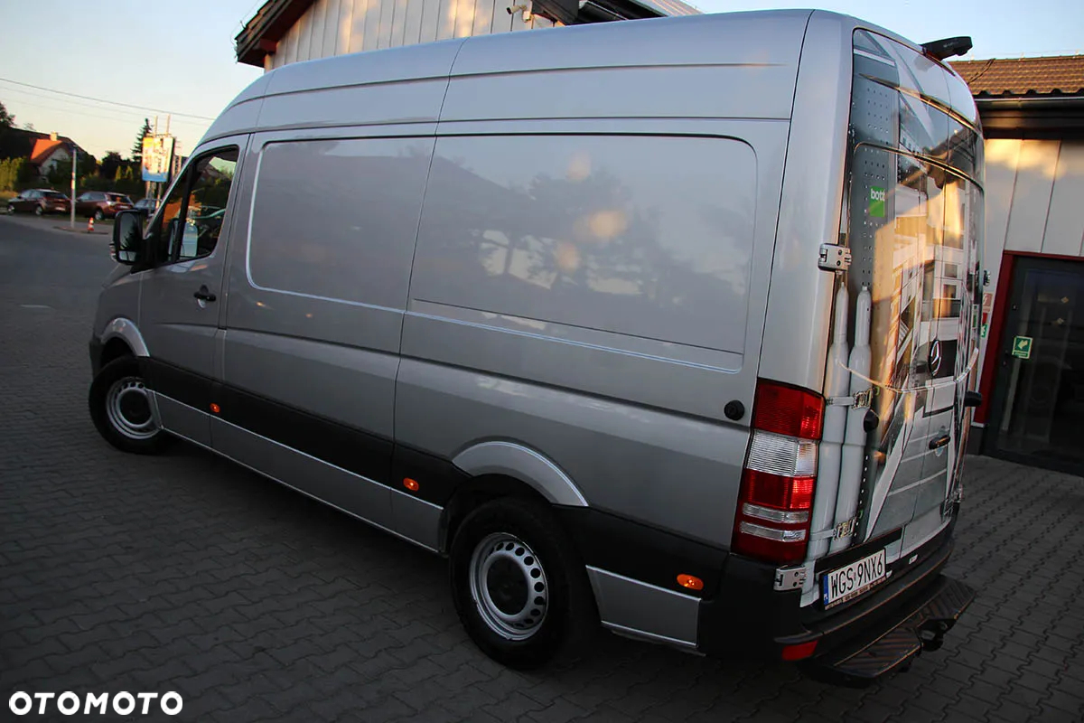 Mercedes-Benz SPRINTER L2H2 - 9