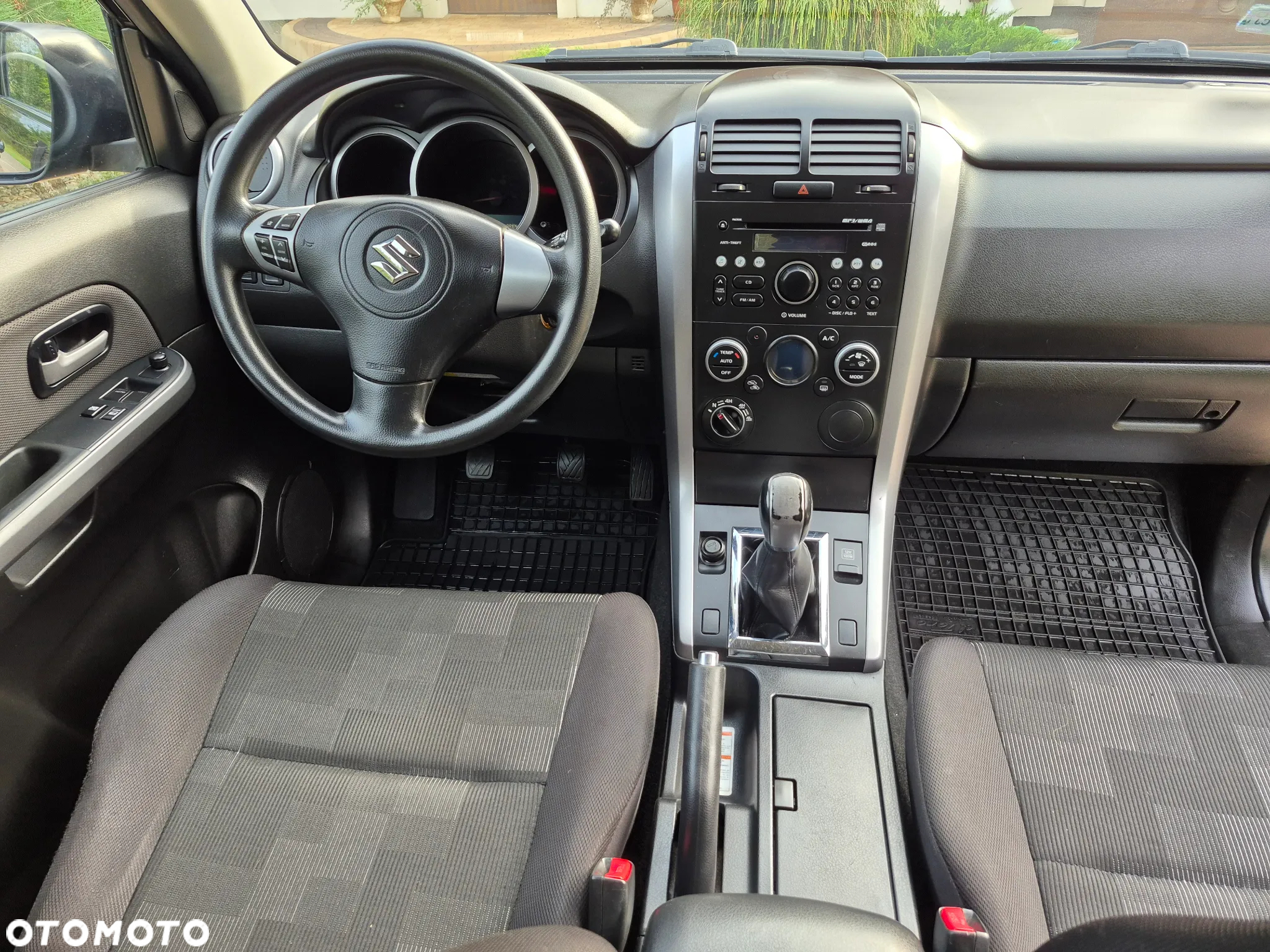 Suzuki Grand Vitara 1.9 DDiS Comfort - 7