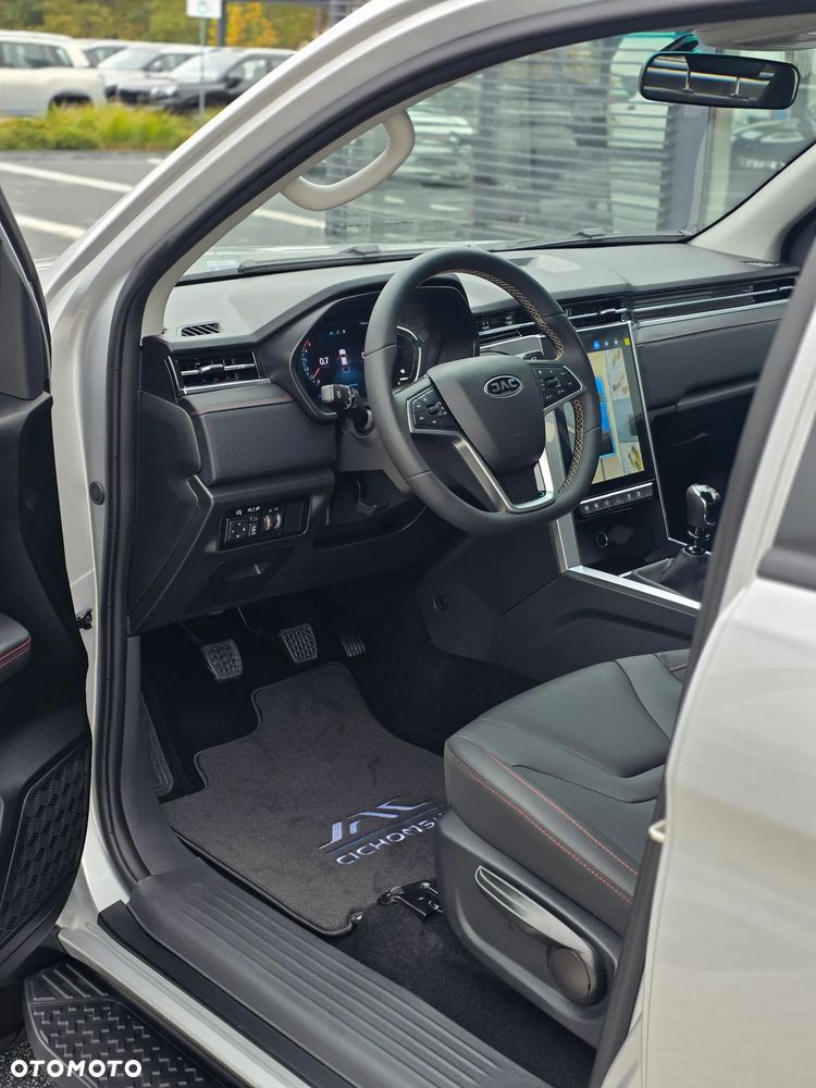 JAC T8 PRO Standard - 19