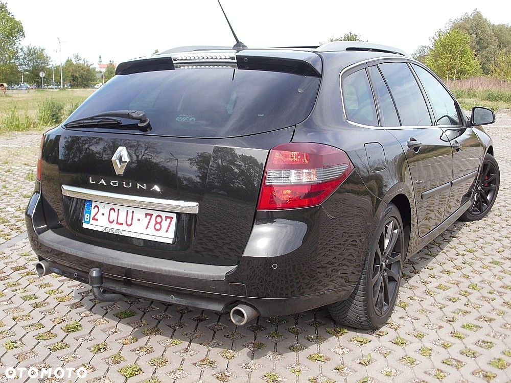 Renault Laguna dCi 180 FAP GT - 9