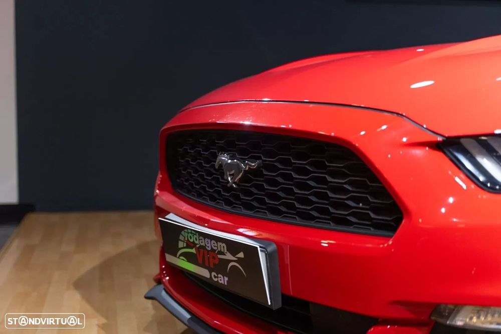 Ford Mustang 2.3 Eco Boost Aut. - 5