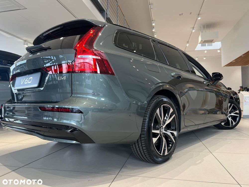 Volvo V60 B4 B Ultimate Dark - 5