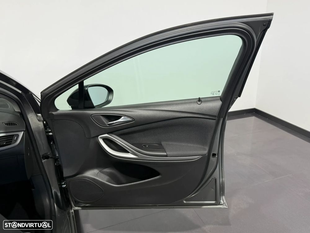 Opel Astra Sports Tourer 1.5 D Design & Tech S/S - 37