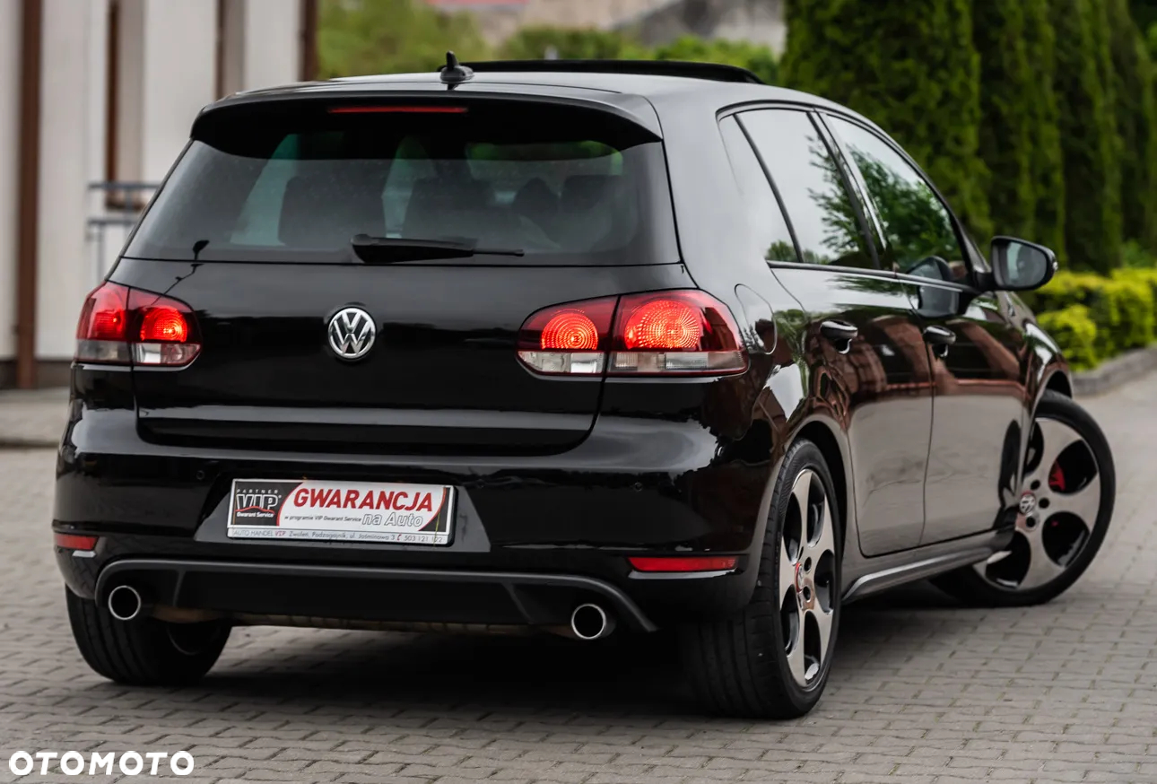 Volkswagen Golf VI 2.0 TSI GTI 35 DSG - 11