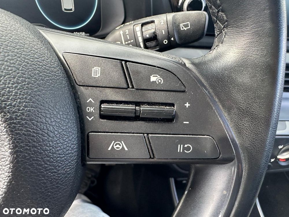 Hyundai i20 - 19