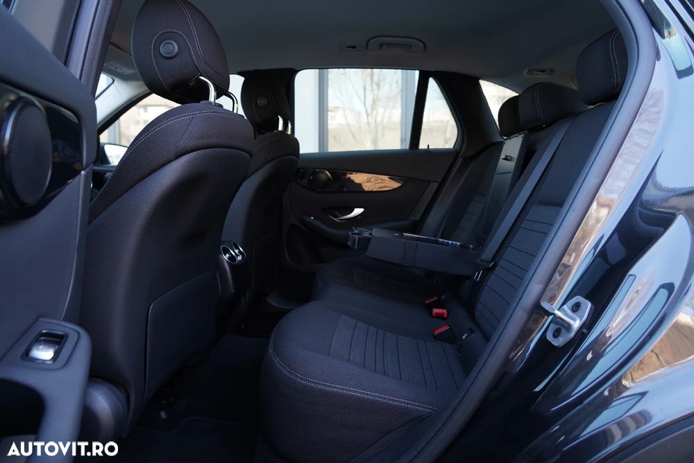 Mercedes-Benz GLC 300 de 4Matic 9G-TRONIC - 7