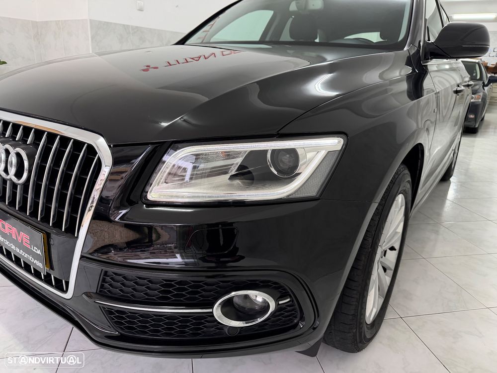 Audi Q5 2.0 TDI Business Line S-line - 12